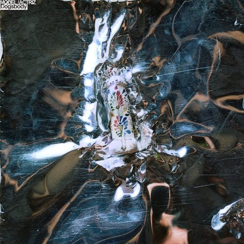 Model / Actriz "Dogsbody"