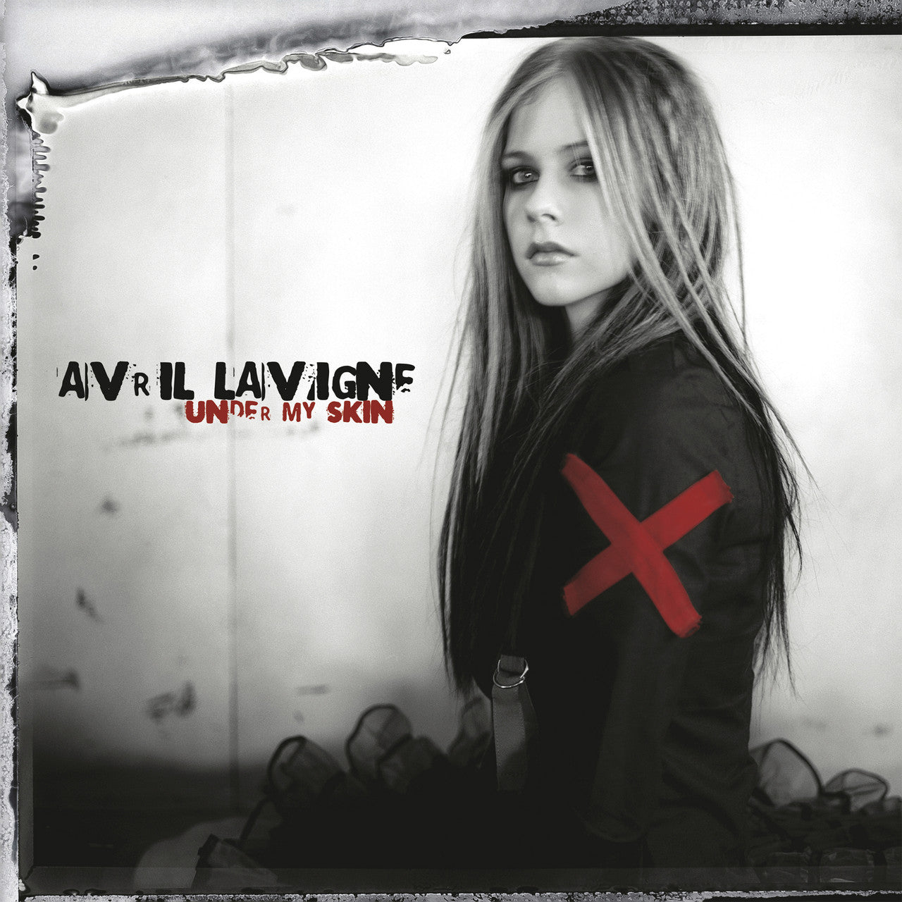 Lavigne, Avril "Under My Skin"